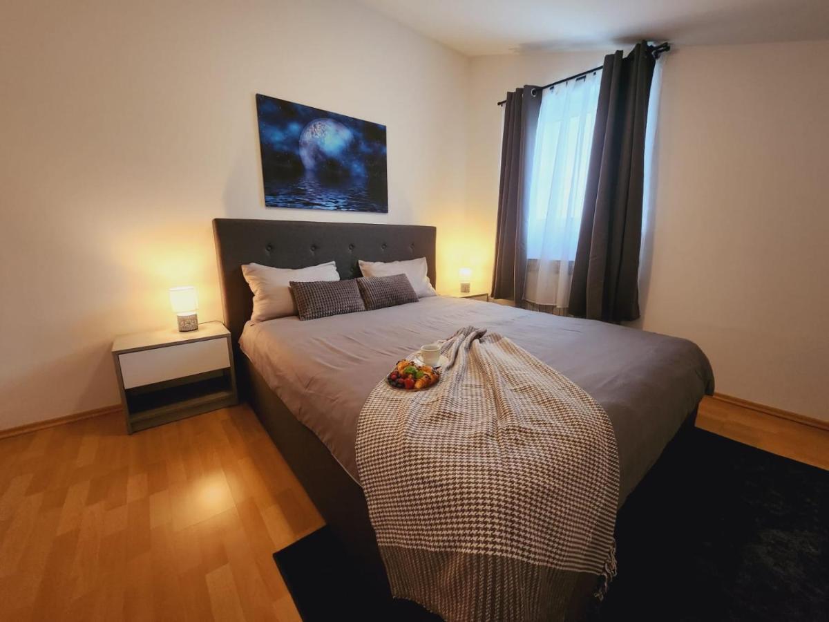 Apartments Pranjic With Pool Нова-Вас Экстерьер фото