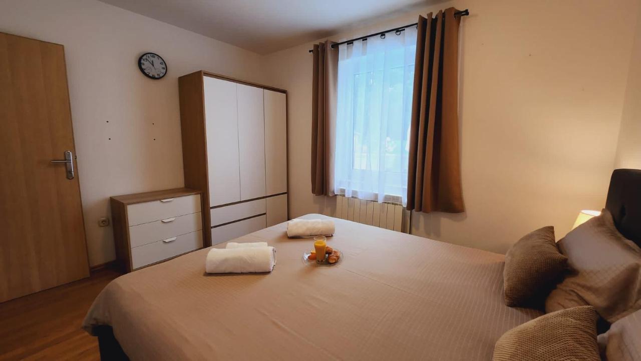 Apartments Pranjic With Pool Нова-Вас Экстерьер фото